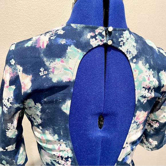 BCBGeneration Chiffon Floral Maxi Dress Half Sleeves Round Neck Back Zipper - Picture 7 of 14